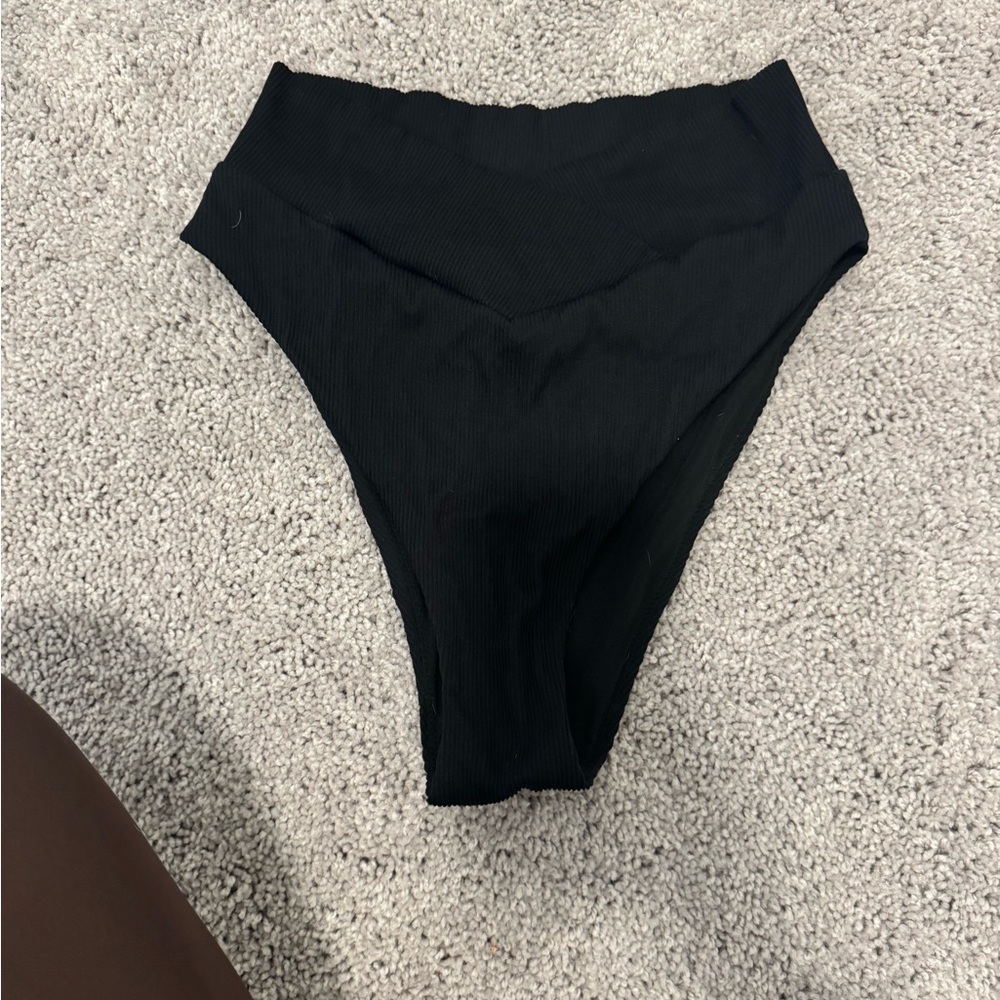 Aerie Black High-Waisted ribbed Bikini Bottom